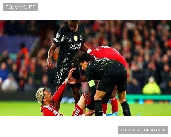 利物浦再遭重创：埃基蒂克跟腱重伤赛季报销，新援伤病潮持续